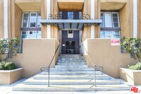 Building Photo - 360 W Ave 26