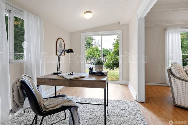 Building Photo - 11807 96th Ave SW