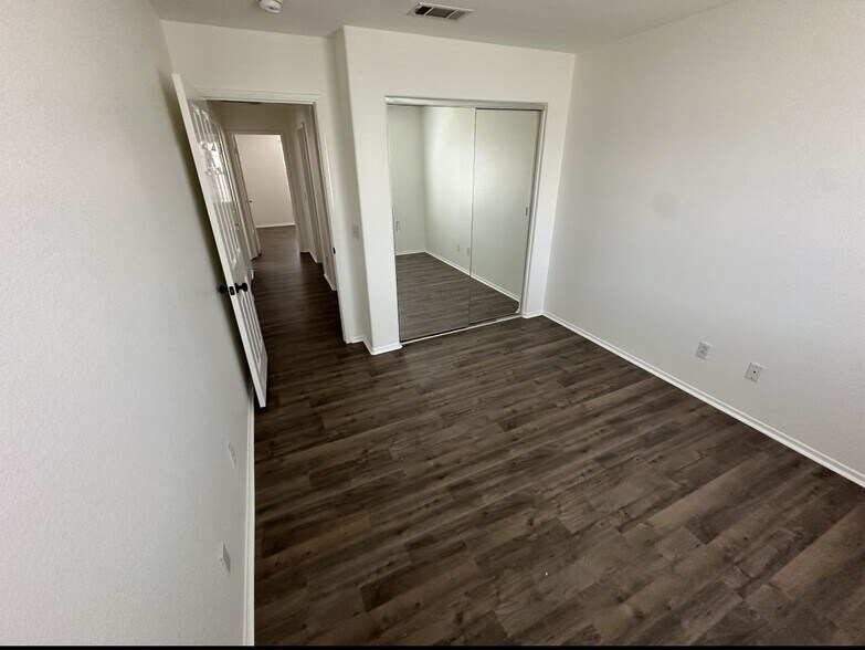 Building Photo - 11306 Trailstone Ct