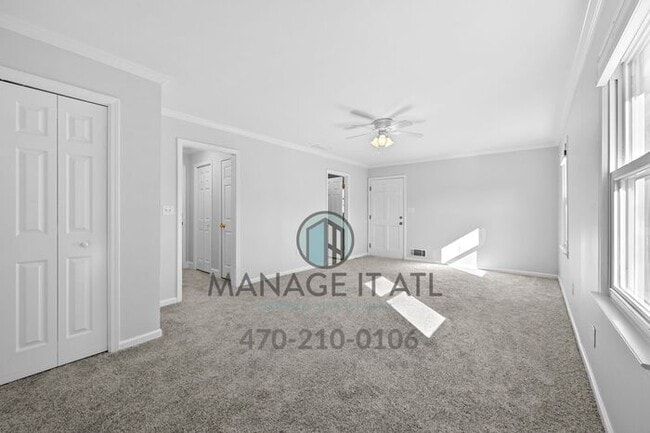 Building Photo - Beautifully renovated 3 bedroom house in Tucker, GA!