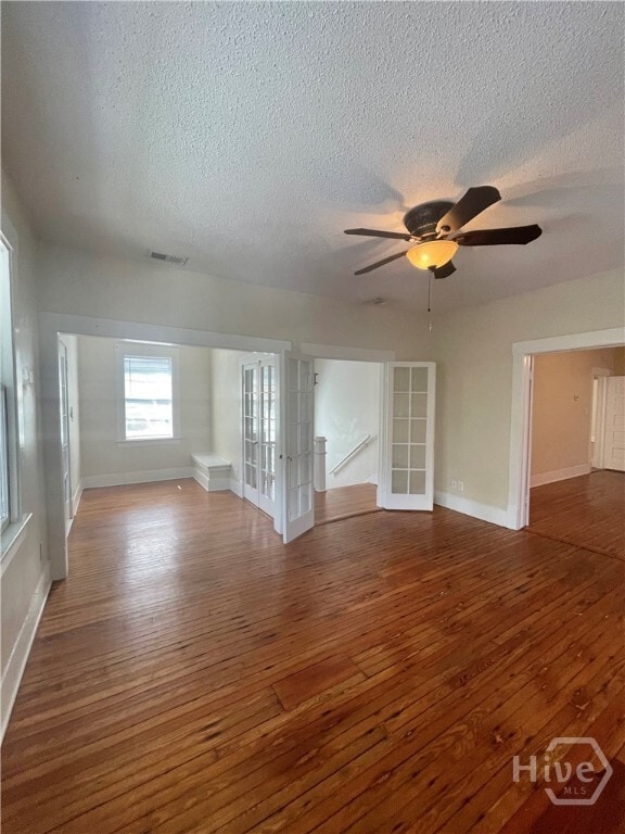 Building Photo - 515 E Duffy St