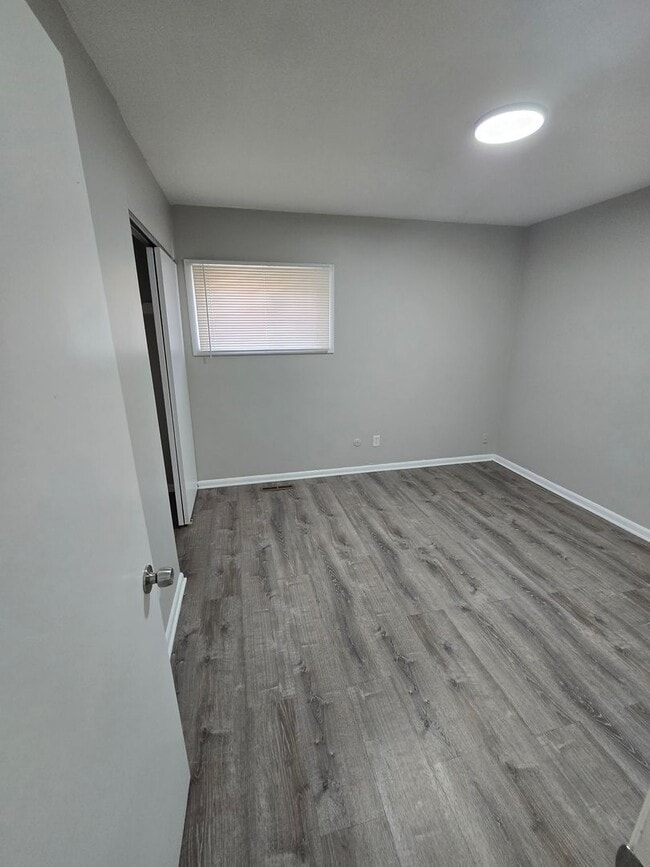 Building Photo - 2283 Dawnlight Ave