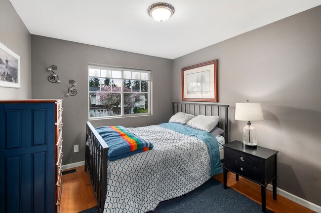 Building Photo - Great 3 Bed Home in Everett!