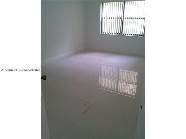 Building Photo - 8290 Lake Dr