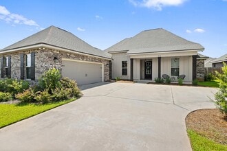 Building Photo - 212 Blaze Blvd