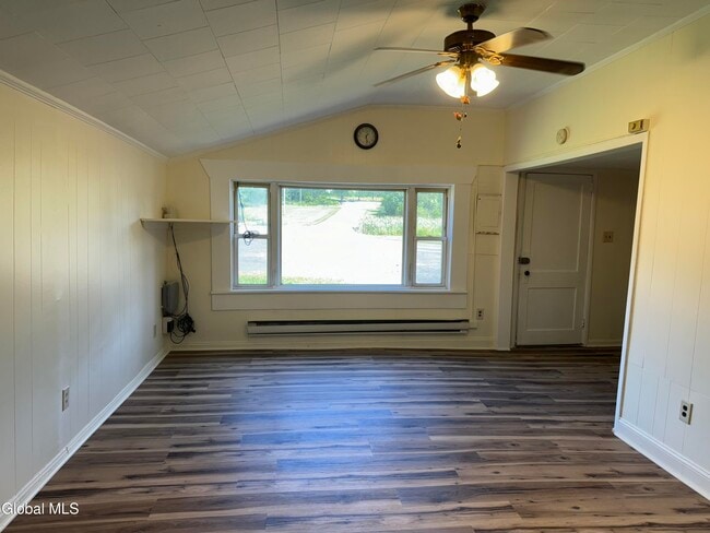 Building Photo - 20 Kowal Ln