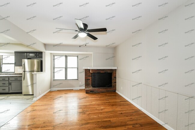 Building Photo - 3550 Rue De Renard