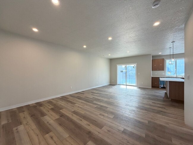 Building Photo - Beautiful Brand New 4-Bedroom, 2.5-Bathroom Duplex Style Townhome!