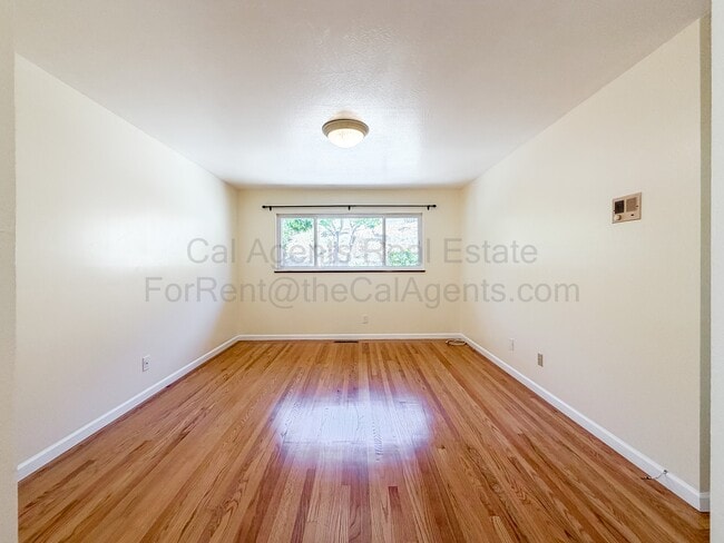 Building Photo - 6931 Wilson Way