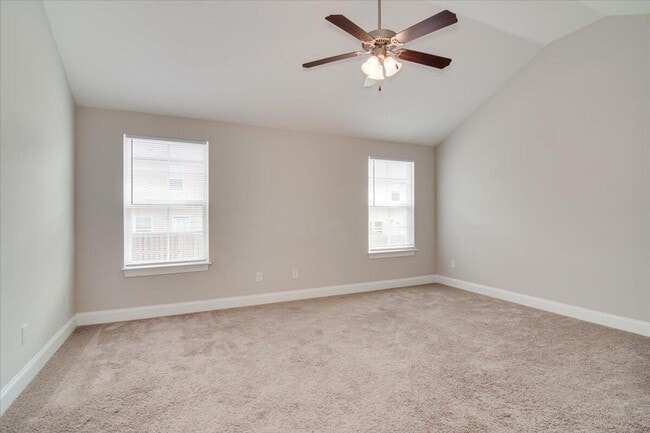 Building Photo - Villages at Goshen: 3 Bedroom / 2.5 Bath /...