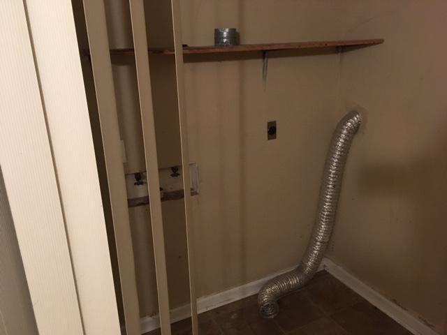 Building Photo - 2853 Winter Park Dr