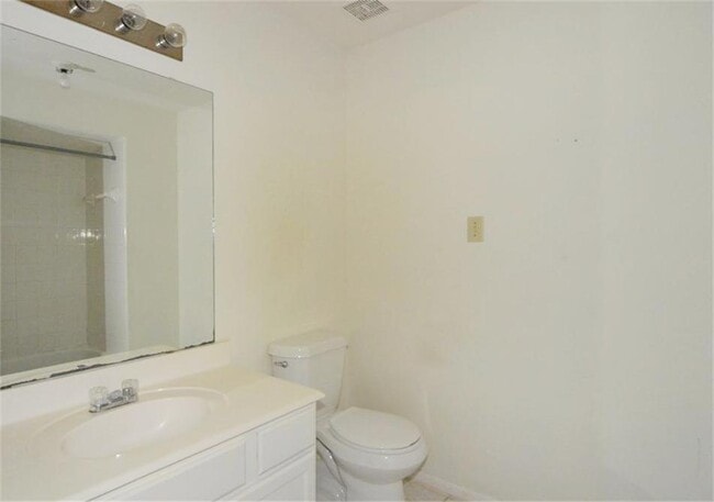 Building Photo - 11514 Sagecreek Dr
