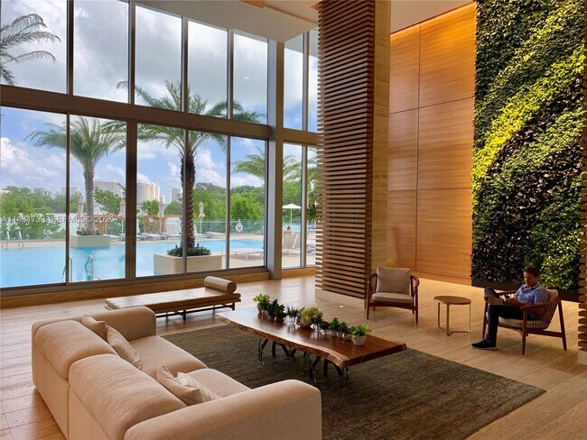 Building Photo - 16385 Biscayne Blvd