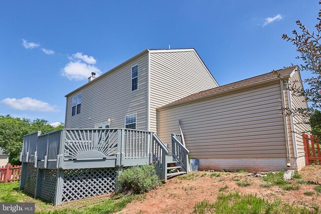 Building Photo - 44242 Frogtown Way