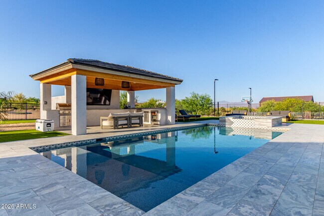 Building Photo - 13924 Dyer Ln