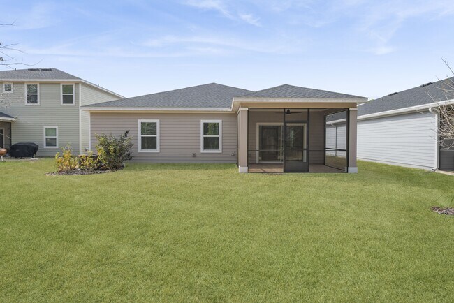 Building Photo - 60 Eustis Pt