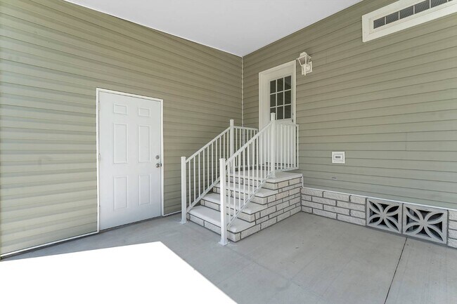 Building Photo - 3269 Walden Shores Blvd