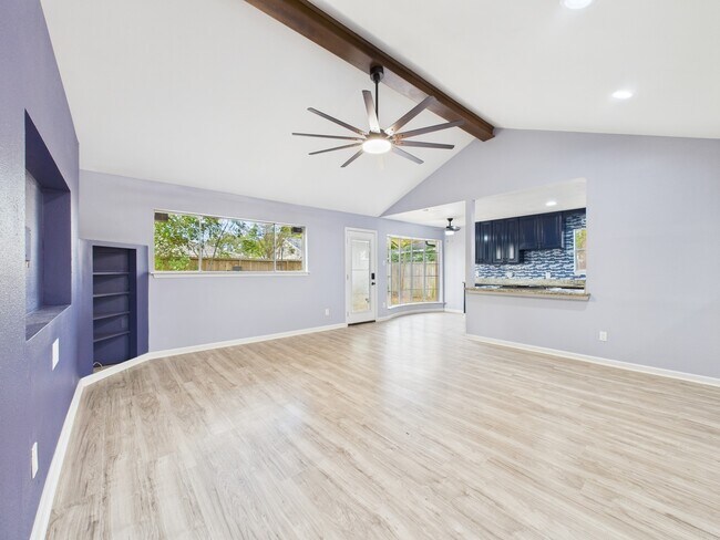 Building Photo - 10915 Sagedowne Ln