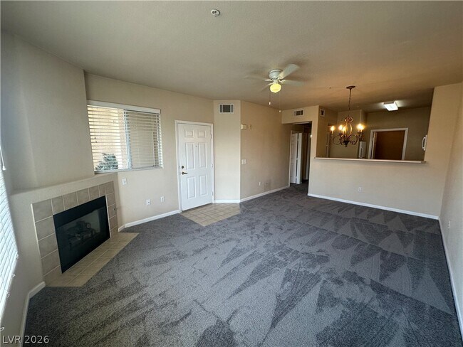 Building Photo - 7111 S Durango Dr