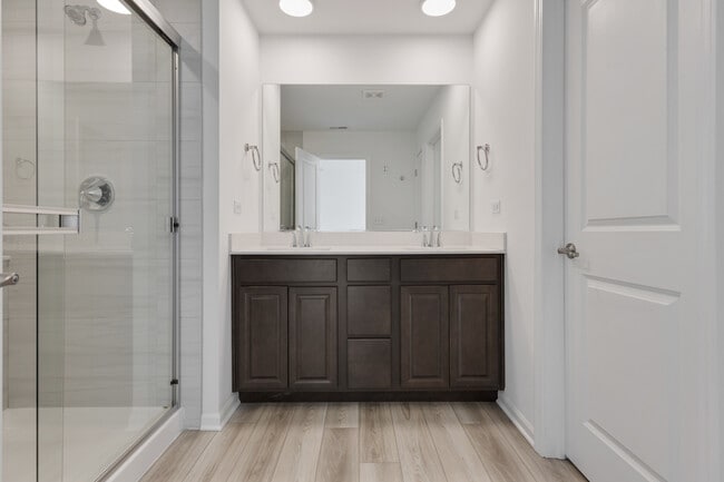 Building Photo - 632 Wolverine Dr