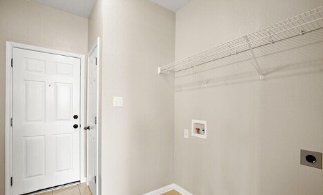 Building Photo - 18600 White Water Cv