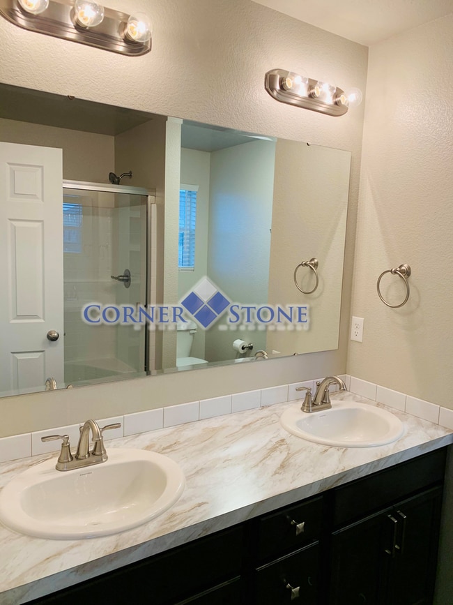 Building Photo - Fantastic Home In Meridian!