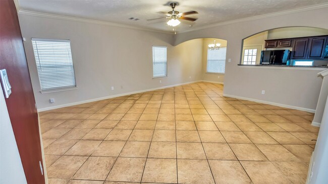 Building Photo - 1724 Don Alejandro