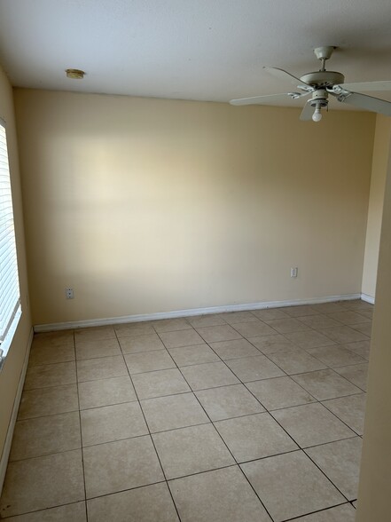 Building Photo - 612 Bluebill Ln