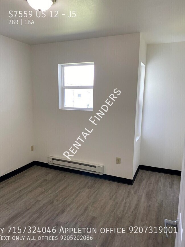 Building Photo - S7559 US-12