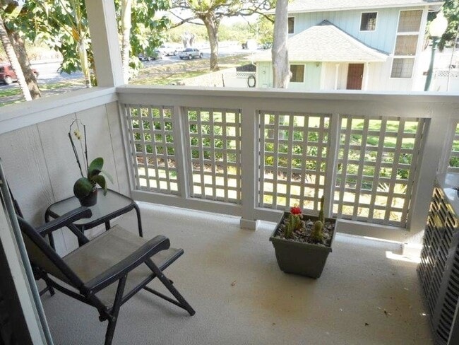 Building Photo - Westloch Fairway Townhouse - 1 bedroom, 1 ...