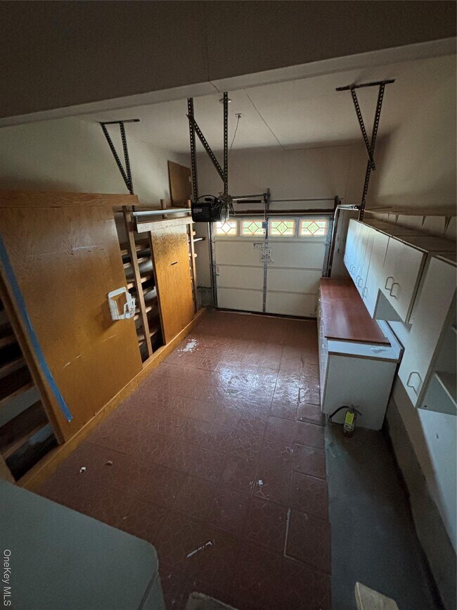 Building Photo - 31 Woodward St