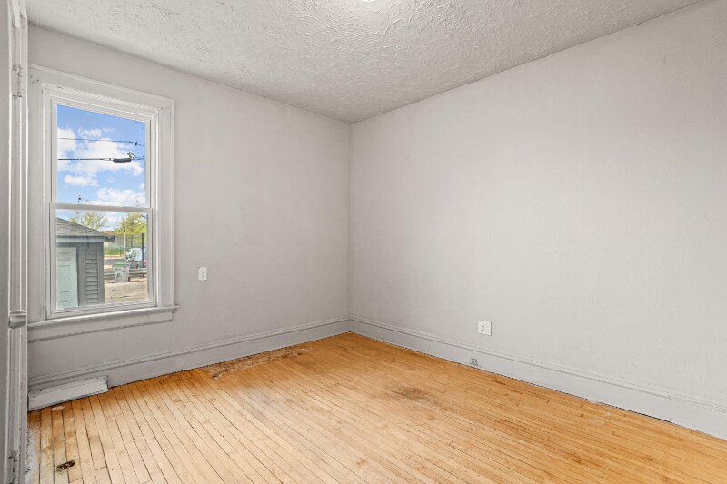 Building Photo - 525 N 34th St