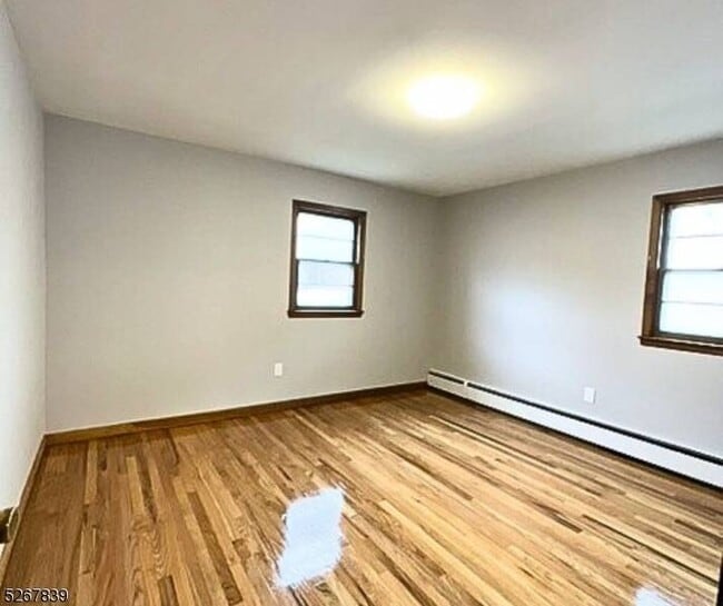 Building Photo - 400 Kennedy Dr