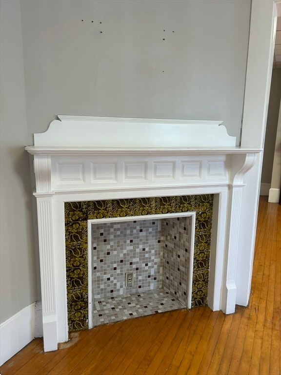 Building Photo - 613 Durfee St