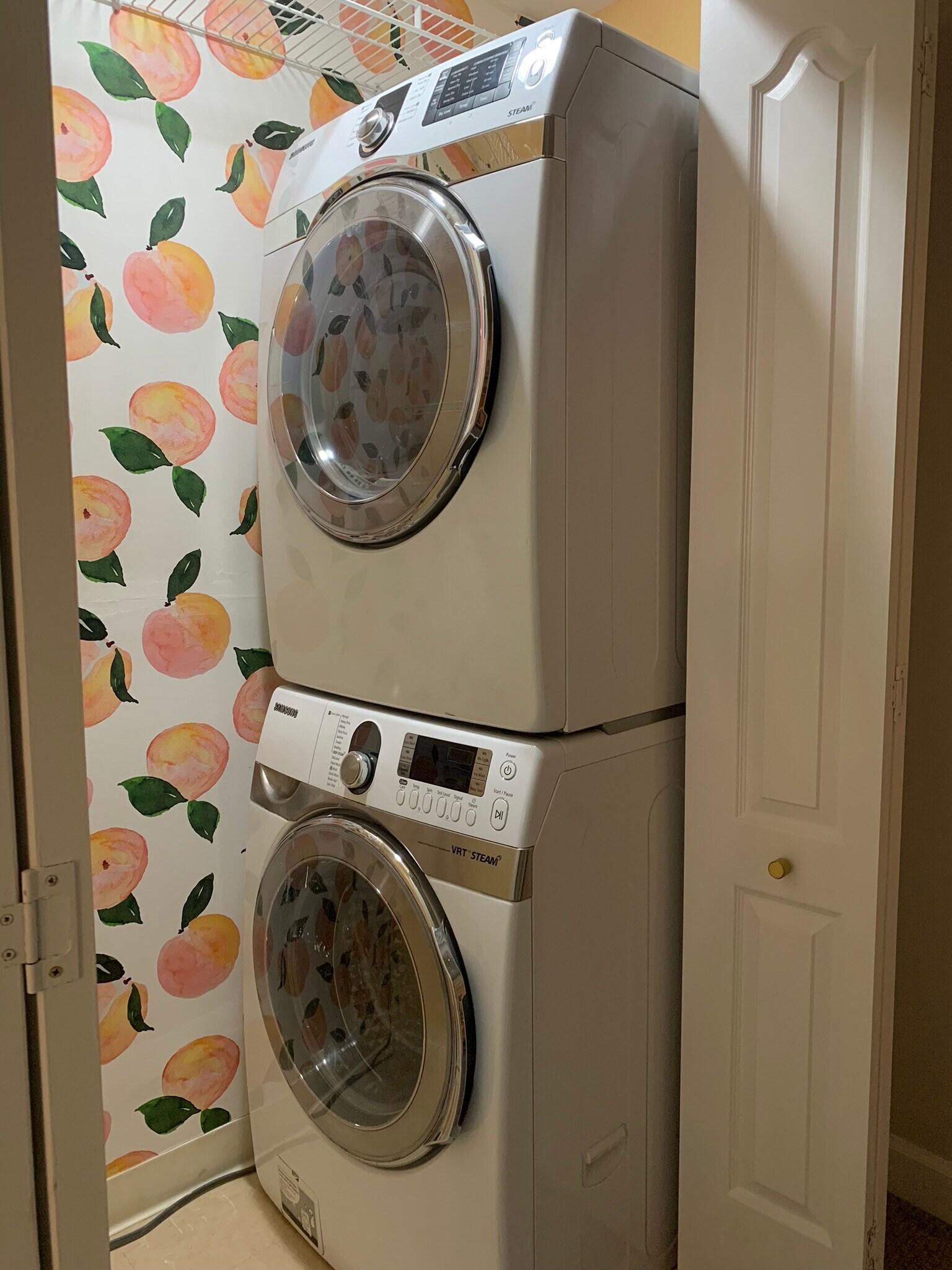 Laundry room w/Storage - 195 14th St NE