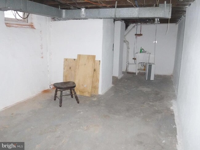 Building Photo - 540 George St