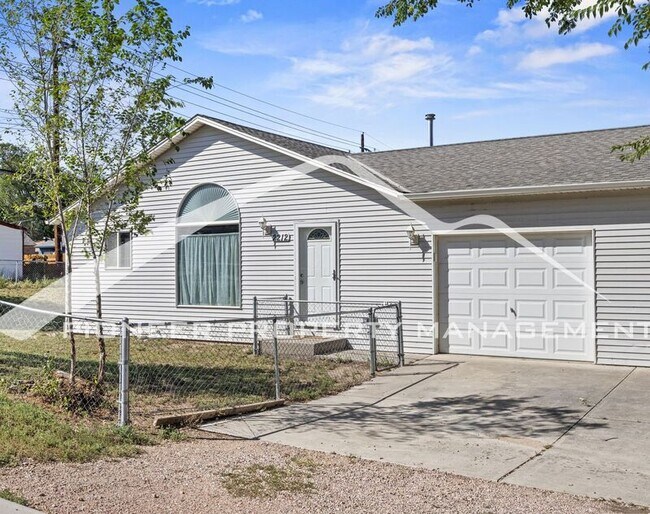 Primary Photo - 2212 Wheeler Ave