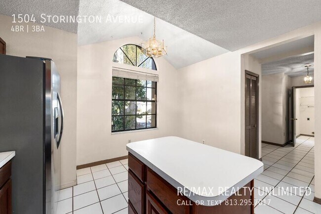 Building Photo - 1504 Storington Ave