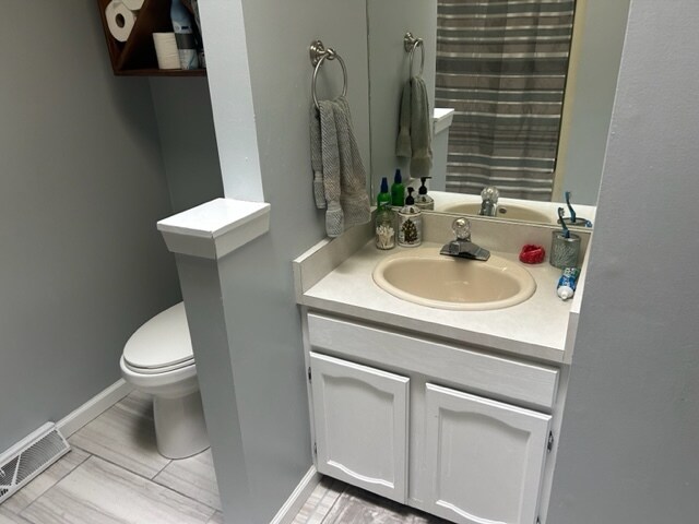 bathroom - 2130 Hammond Pl E