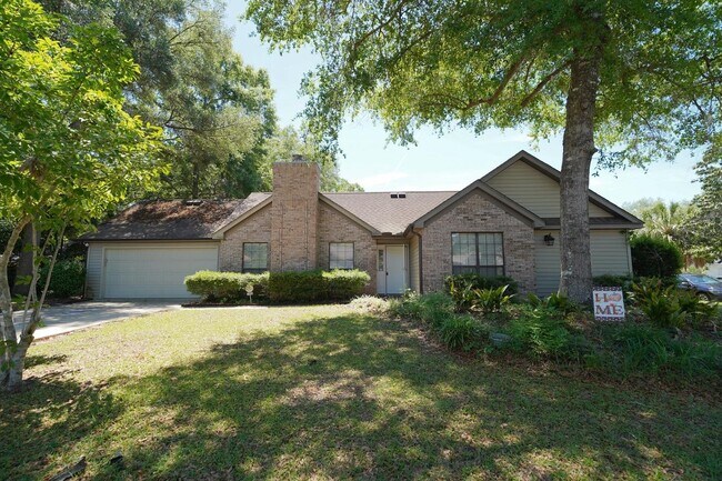 Building Photo - 2605 Yarmouth Ln