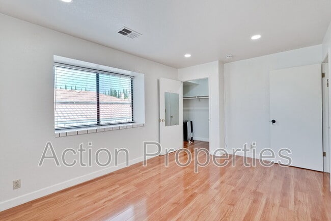 Building Photo - 4010 Shanj Ct