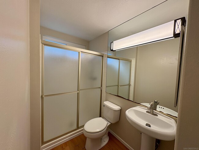Building Photo - 12918 Biscayne Cove