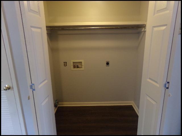 Building Photo - 1809 Reservoir Rd