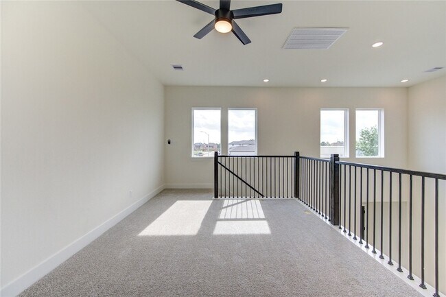 Building Photo - 4336 Avron Dr