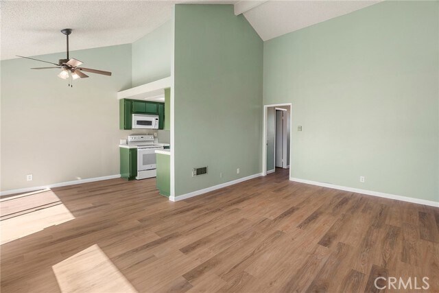 Building Photo - 15000 Halldale Ave