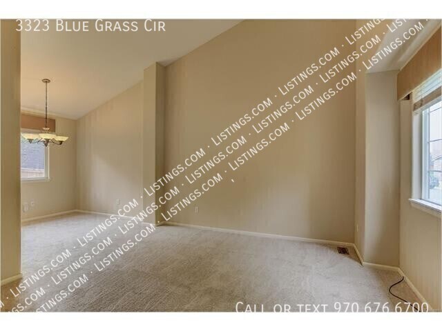 Building Photo - 3323 Blue Grass Cir