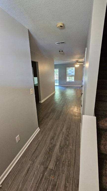 Building Photo - 735 Bellview Way