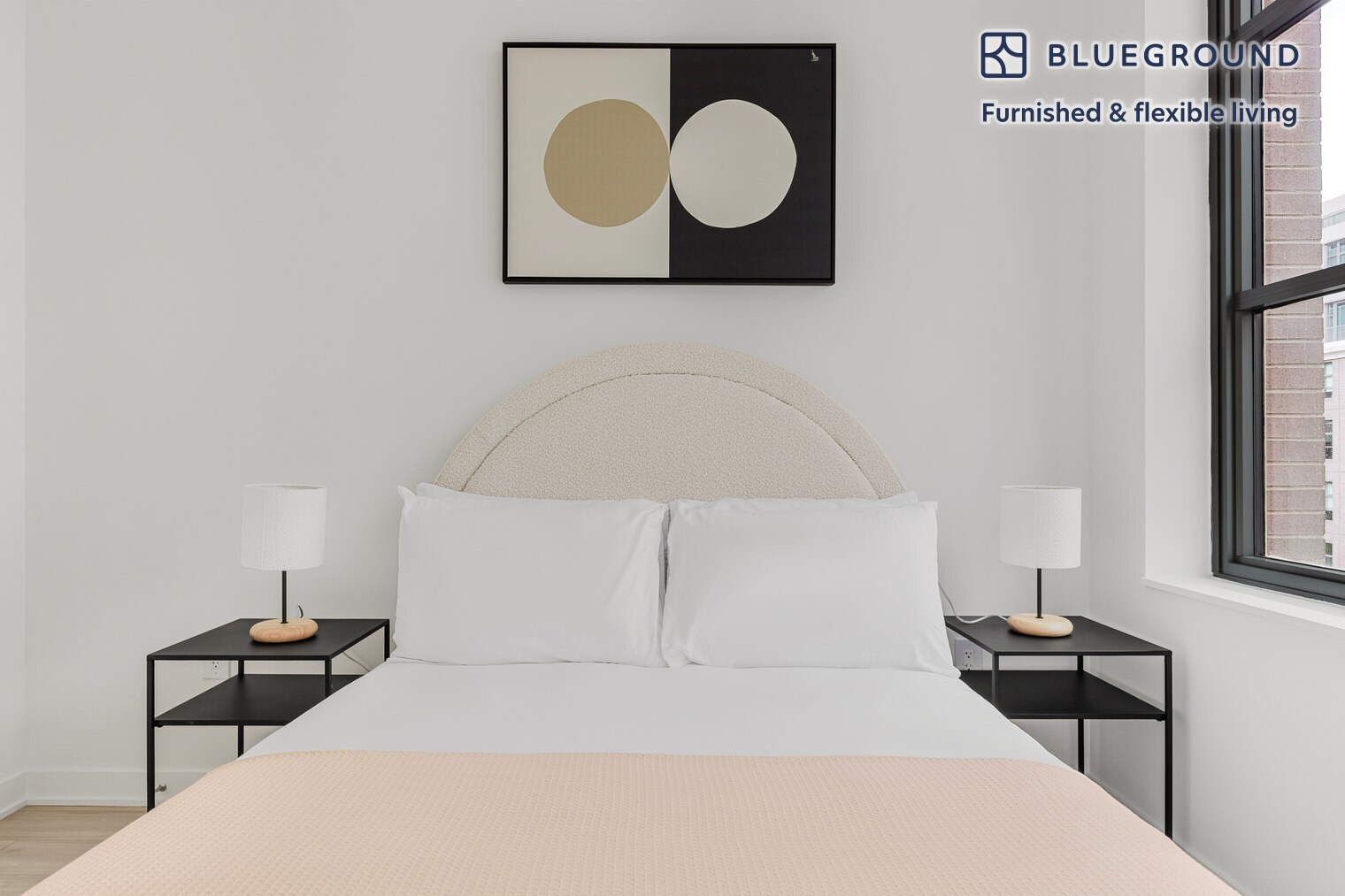 Building Photo - 135 York St