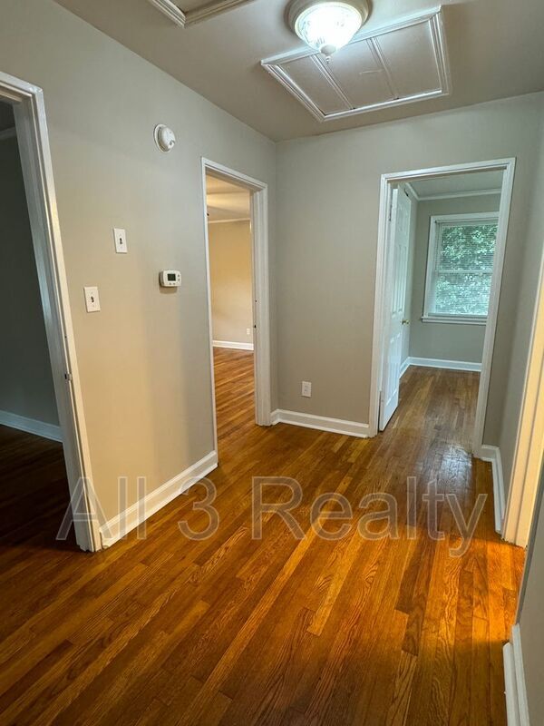 Building Photo - 3561 Prince George Dr
