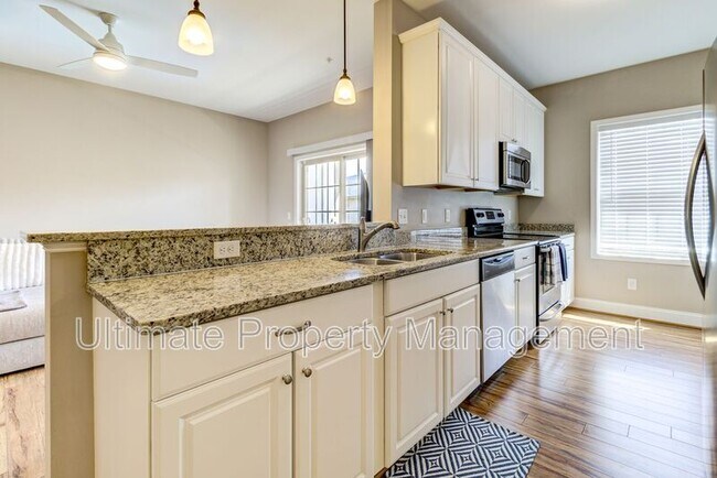 Building Photo - 119 Covil Ave